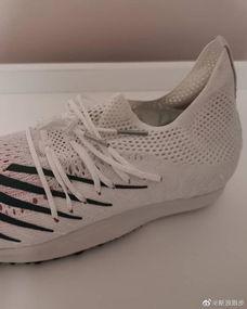 近期新跑鞋爆料事件视频,视频曝光背后的科技与悬念